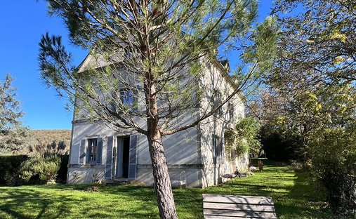 Villa in Zone Rurale, Figeac, France 1