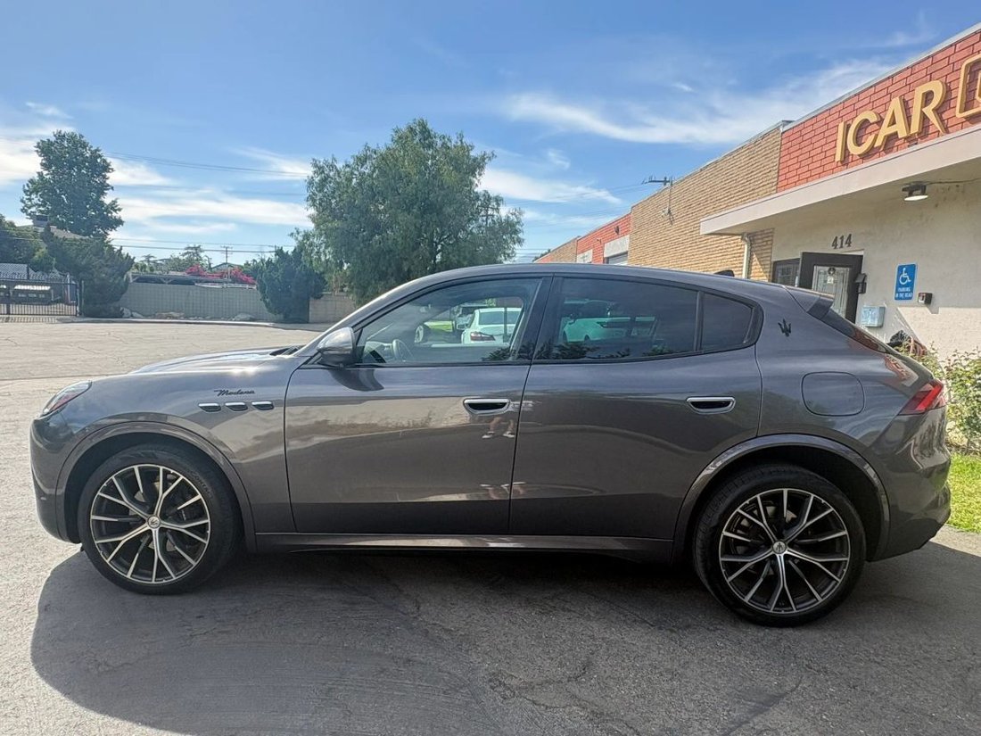 Suv in Arcadia, CA, United States 3 - 18368487