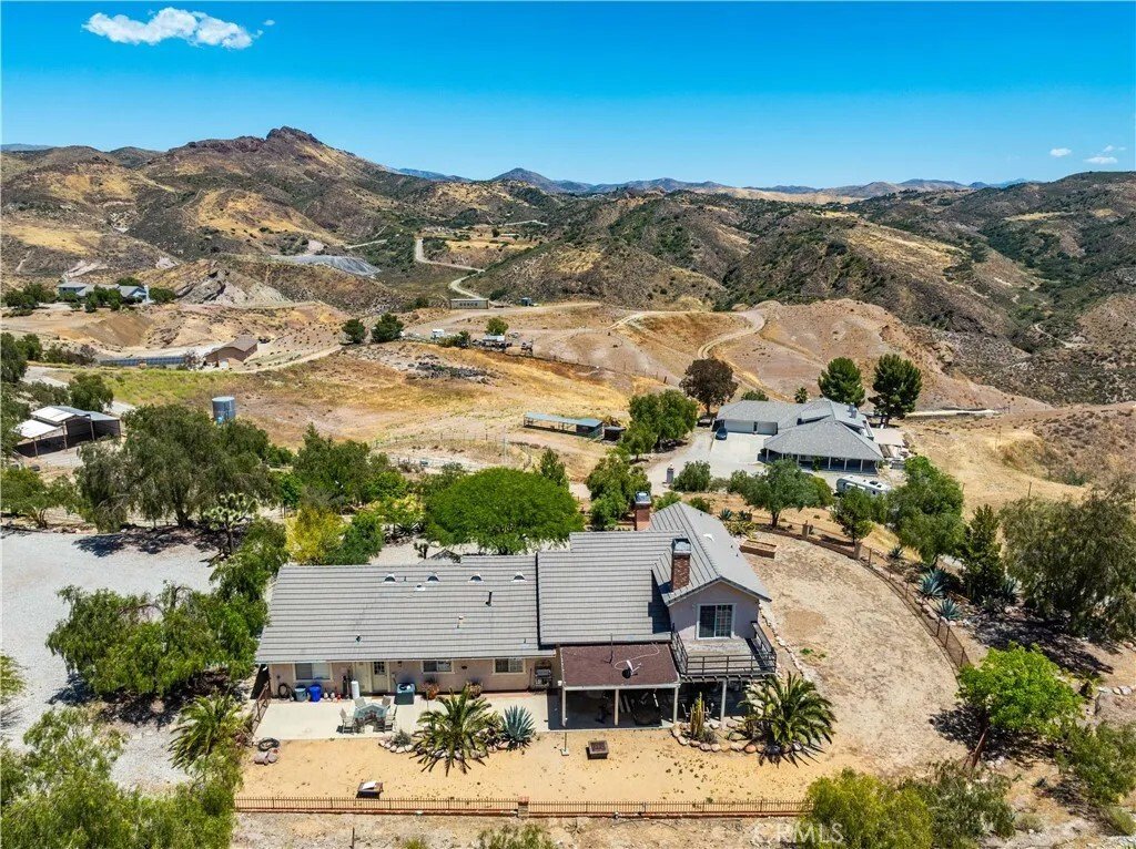 House in Santa Clarita, California, United States 4 - 17668211
