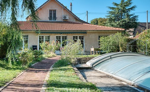 Villa in Itteville, Ile-de-France, France 1
