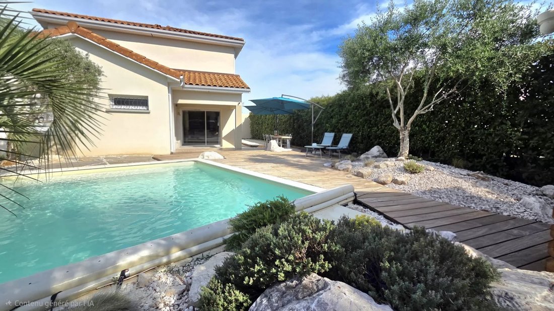 Villa in Genas, Auvergne-Rhône-Alpes, France 2 - 18366909