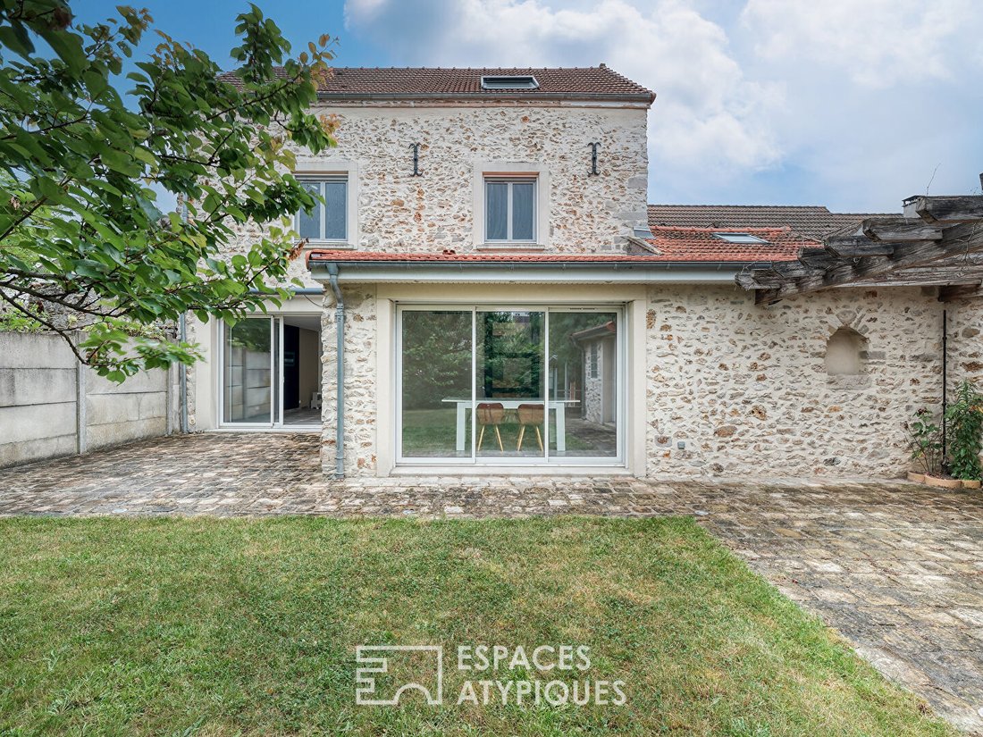 Villa à La Ville-du-Bois, Île-de-France, France 1 - 18368486