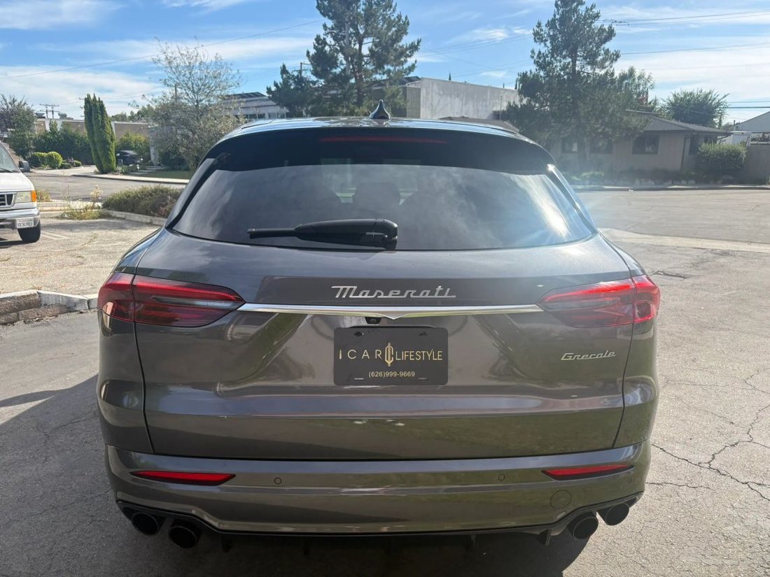 Suv in Arcadia, CA, United States 5 - 18368487