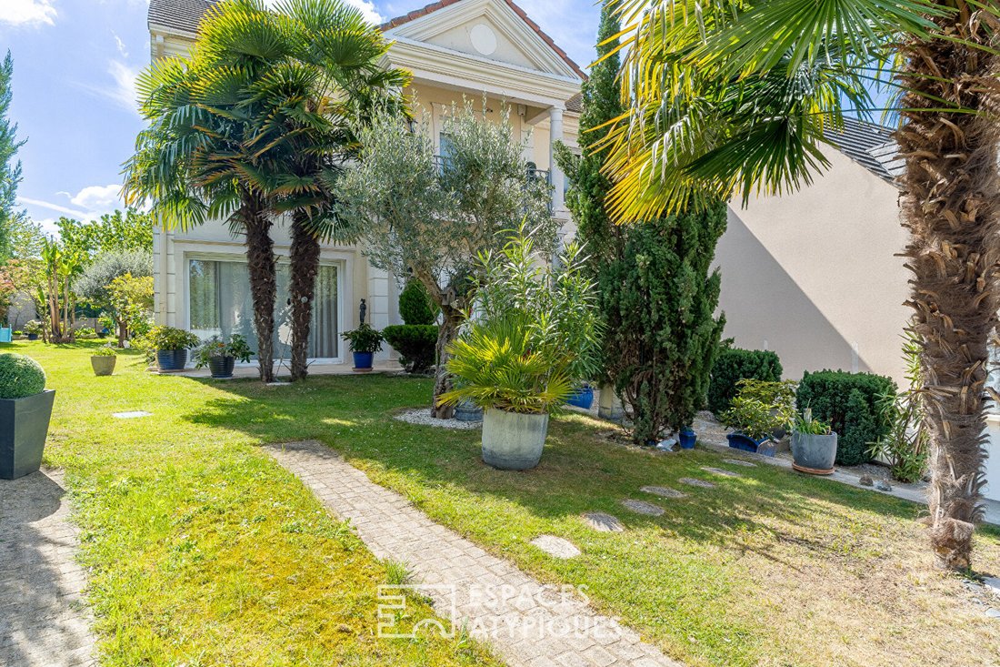 Villa in Poirier-Marlé, Morangis, France 1 - 18368213