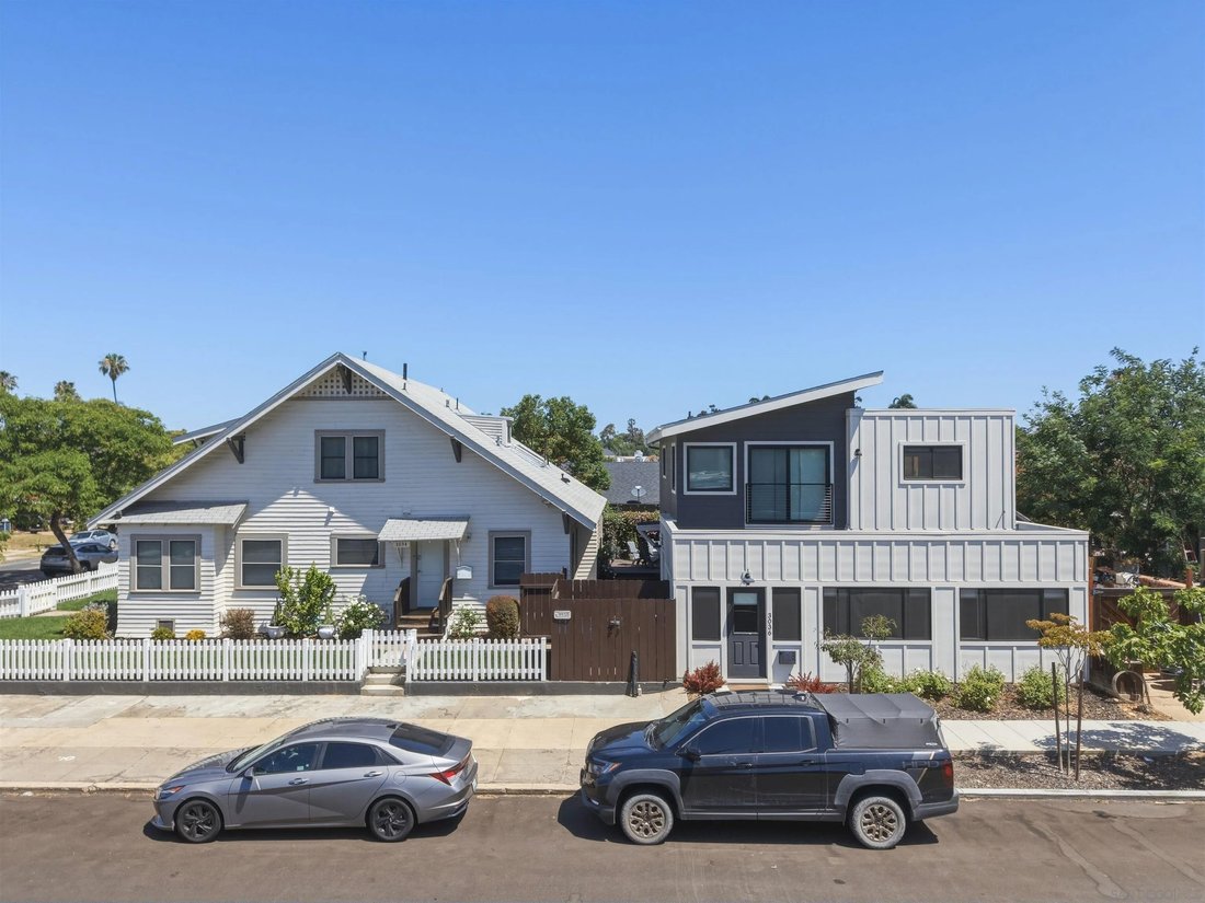 San Diego, California, United States 2 - 18366322
