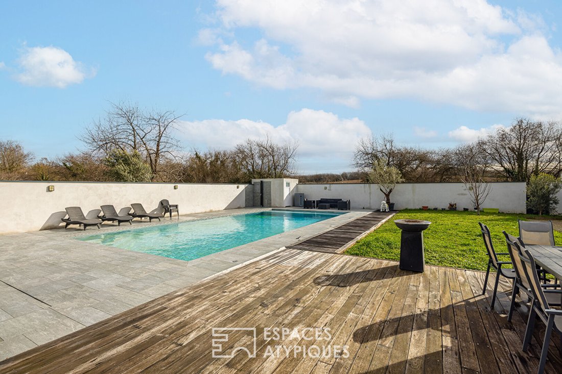 Villa in Mi Plaine-Manissieux-Village, Saint-Priest, France 2 - 18368899
