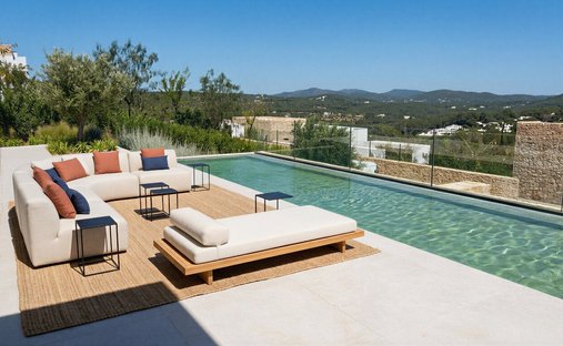 Villa in Roca Llisa, Santa Eulària des Riu, Balearische Inseln 1