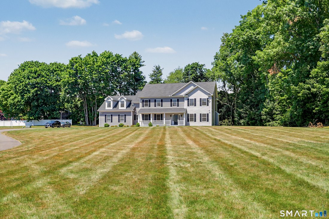 House in Orange, Connecticut, United States 2 - 18369790