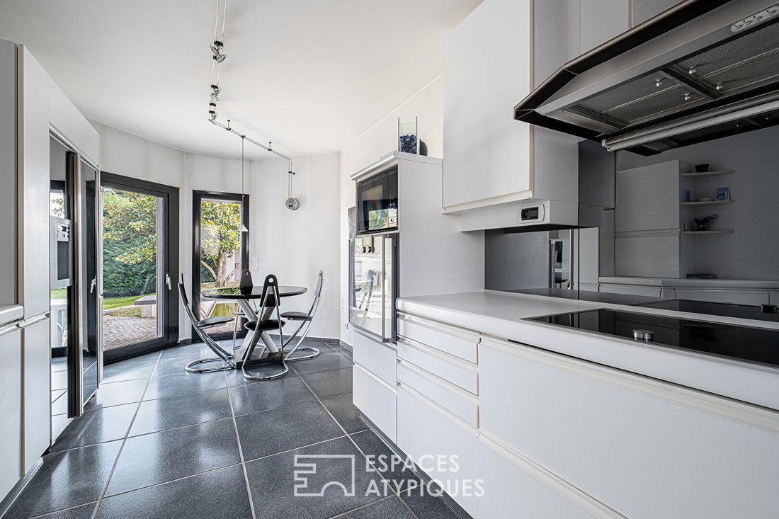 Villa in Yvours, Irigny, France 4 - 18368212