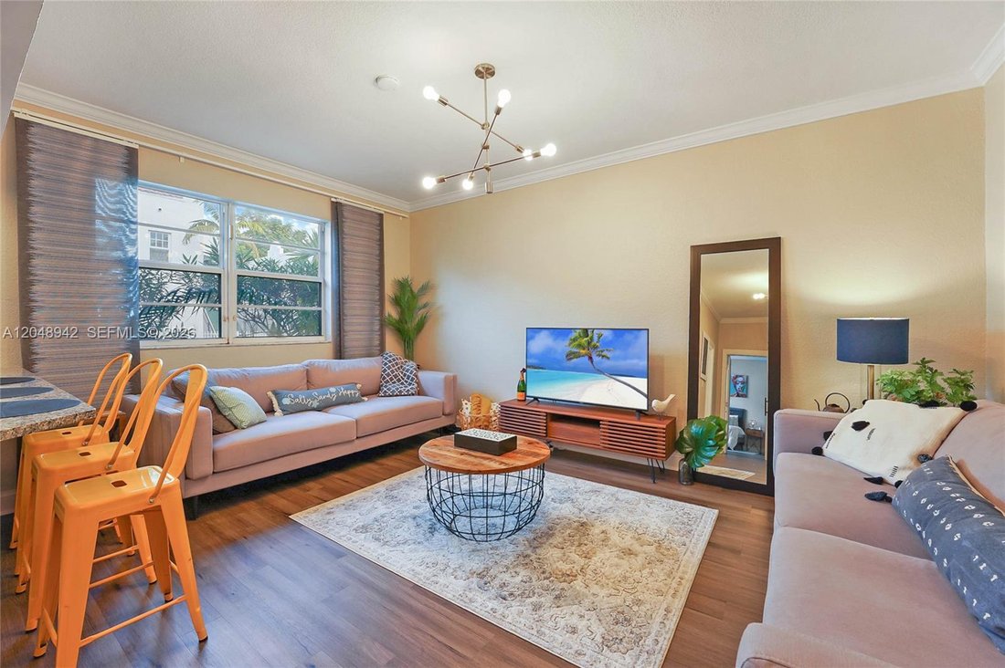 Condo in Miami Beach, Florida, United States 1 - 18367030