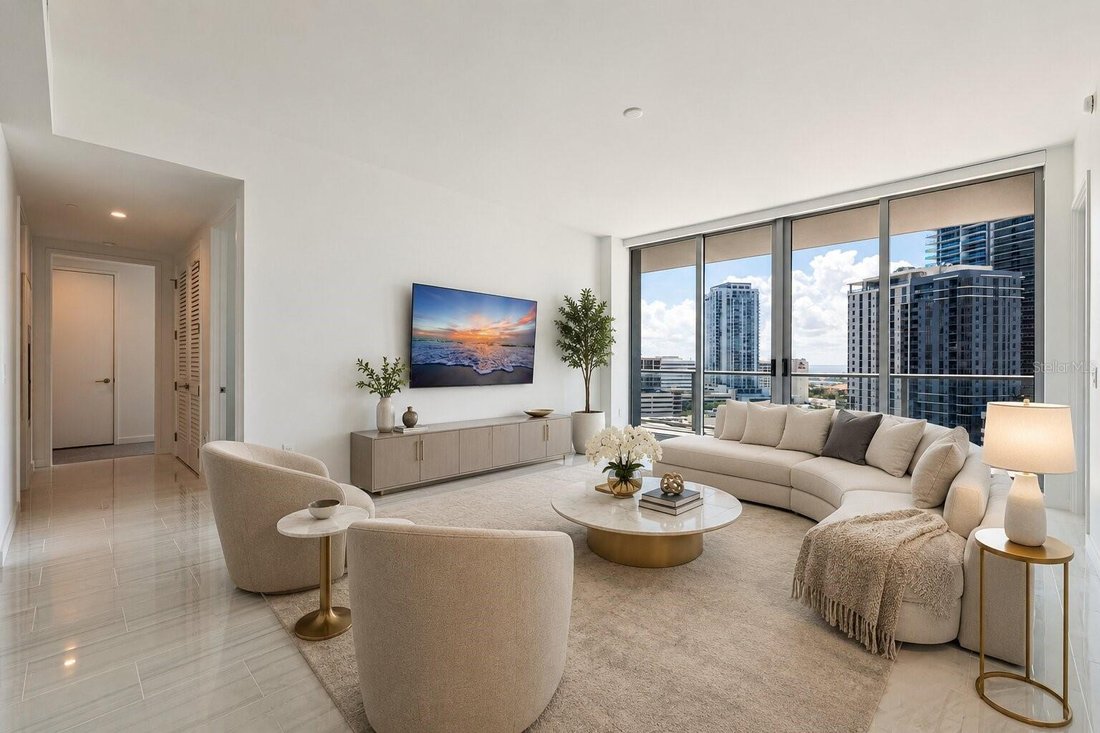 Condo in St. Petersburg, Florida, United States 2 - 18366425