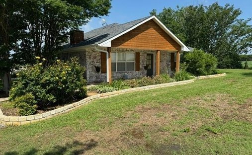 House in Gunter, Texas, United States 1
