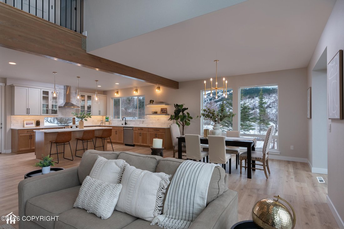 House in Anchorage, Alaska, United States 5 - 18370286