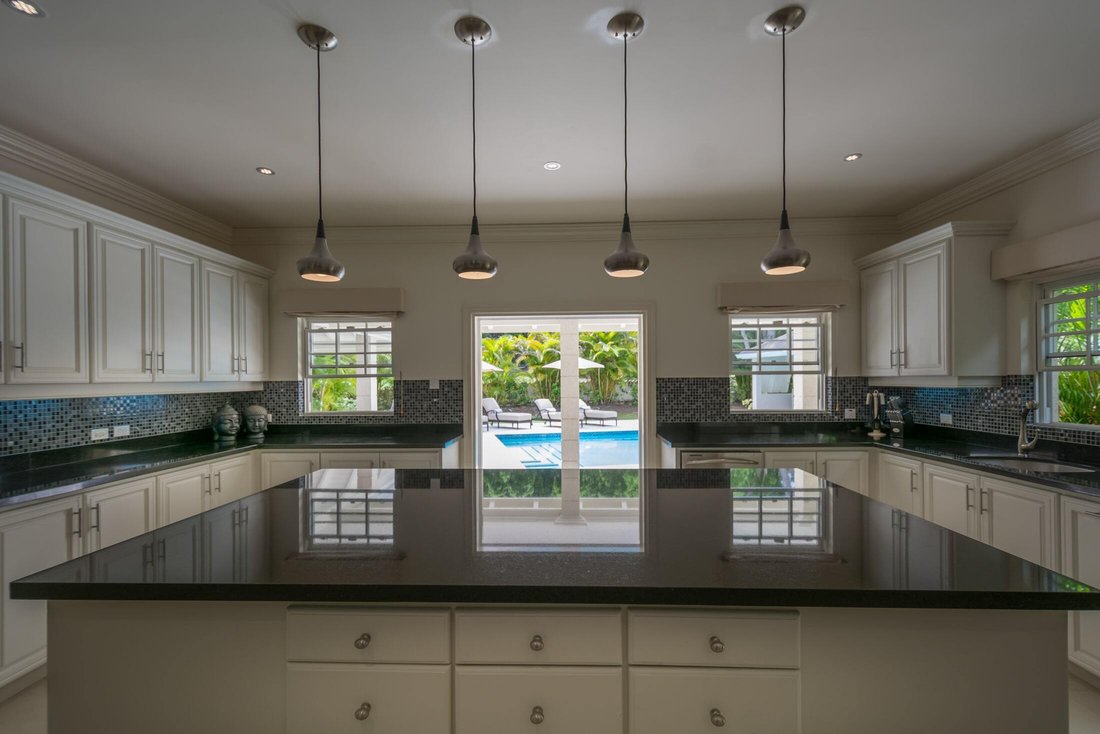 Villa in Holetown, Saint James, Barbados 5 - 18370913