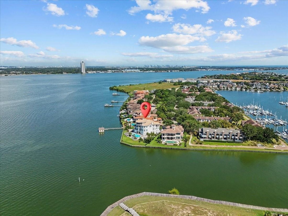 House in Kemah, Texas, United States 4 - 18370593