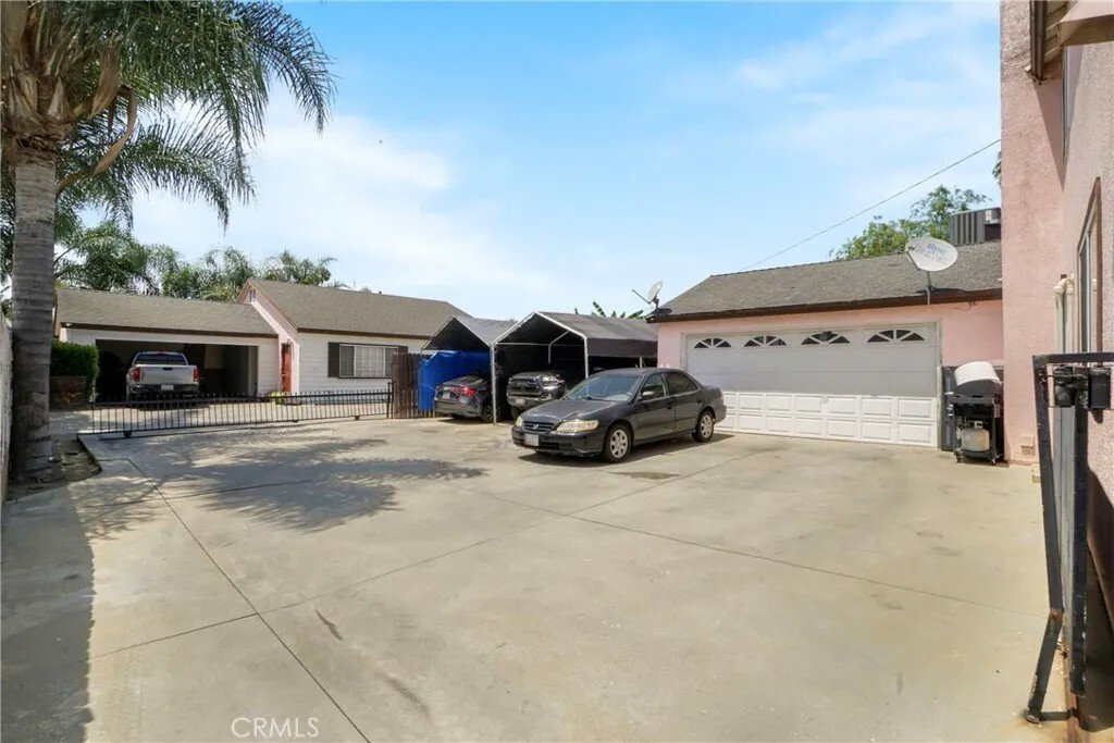 Townhouse in Downey, California, United States 3 - 17966488