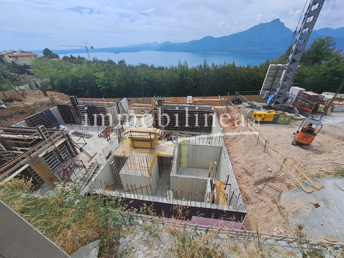 Apartment in Torri del Benaco, Veneto, Italy 2 - 17460955