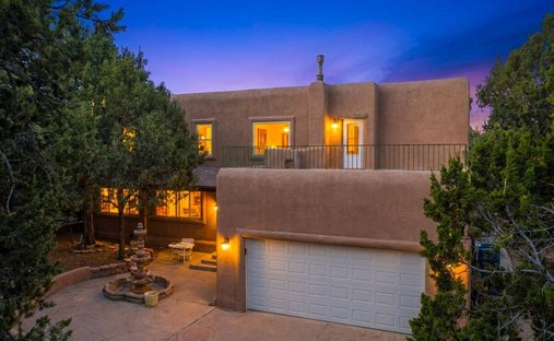 House in Tijeras, New Mexico, United States 1