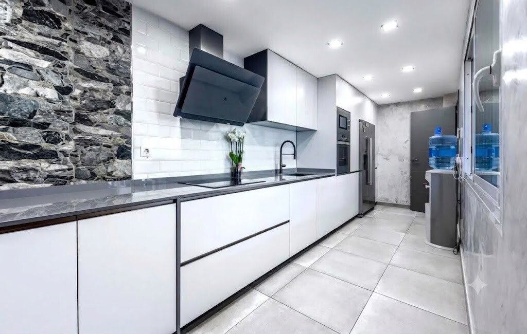 Townhouse in Benalmadena, Andalusia, Spain 3 - 18370449