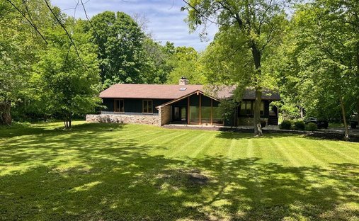 House in Lake Geneva, Wisconsin, United States 1