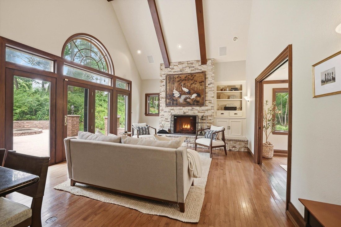 House in Chenequa, Wisconsin, United States 5 - 18370326