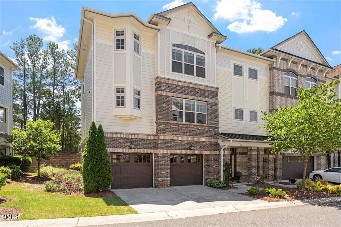 Townhouse in Cary, North Carolina, United States 1 - 18370493