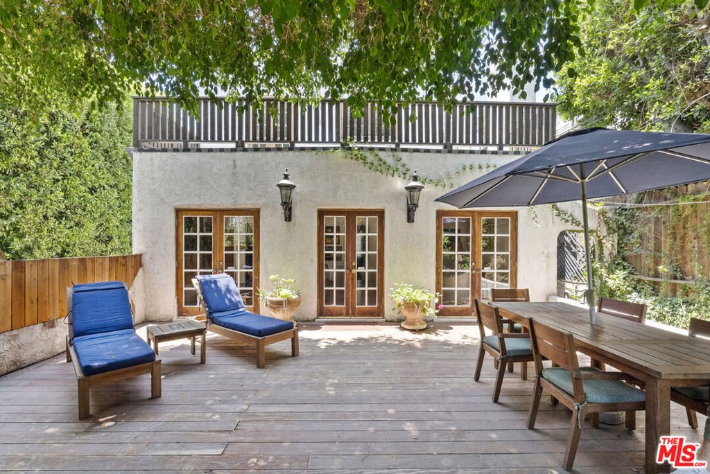 House in Los Angeles, California, United States 1 - 18370016