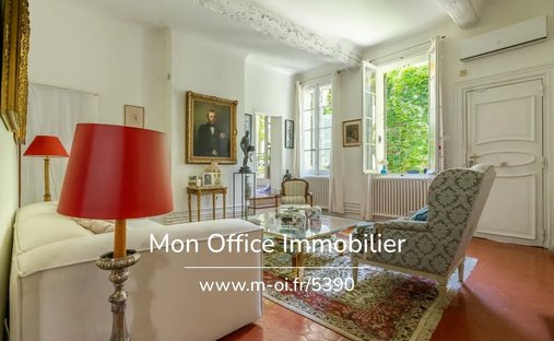 Apartment in Comtale-Cente-Cours Mirabeau, Aix-en-Provence, France 1