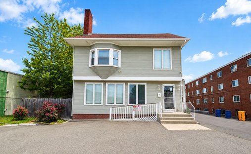 House in Hartford, Connecticut, United States 1