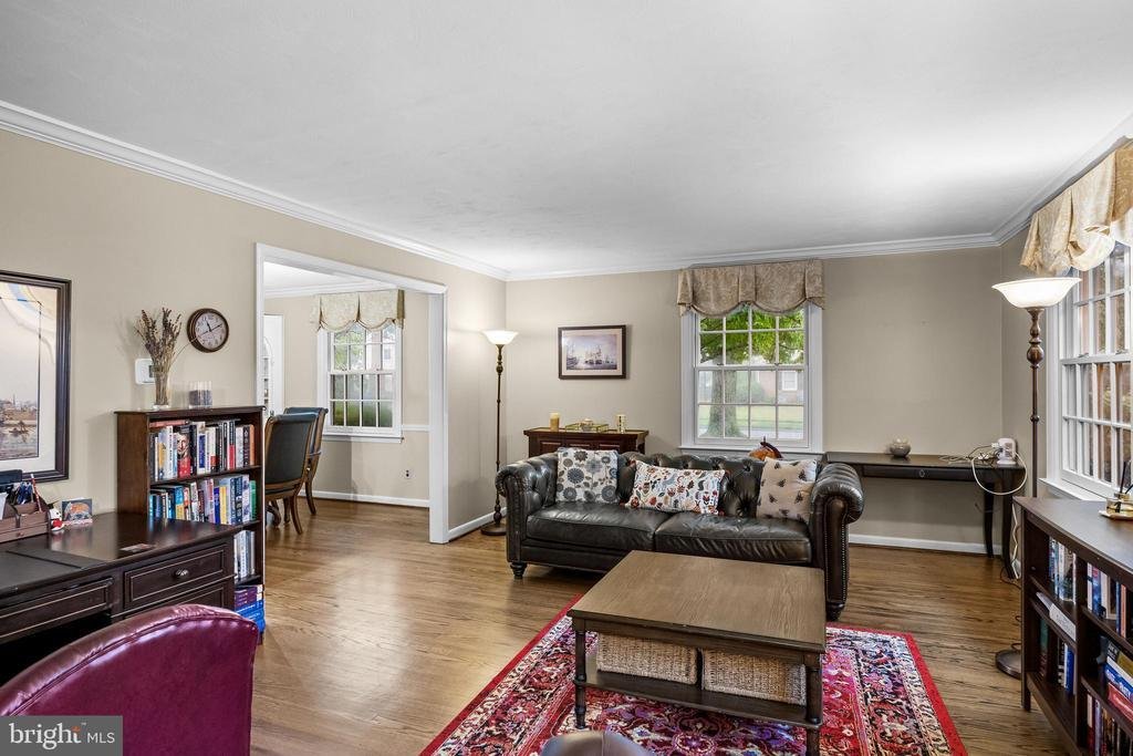House in Cherry Hill, New Jersey, United States 5 - 18370398