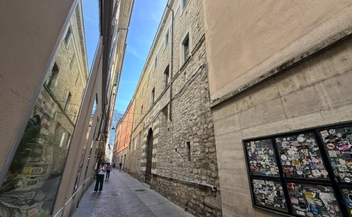 Wohnung in Historisches Zentrum, Como, Lombardei 1