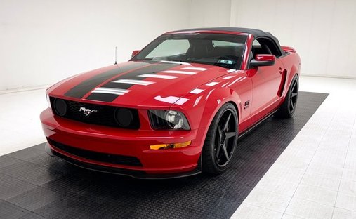 16 920 Miles/4.6L 3V V8/Edelbrock Supercharger/Suspension Upgrades/3.55 Gears in Morgantown, United States 1