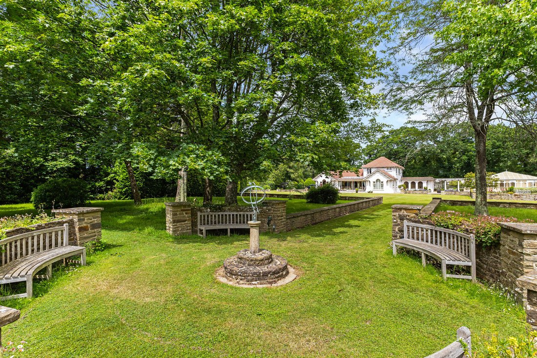Country House in Graffham, England 5 - 18370721