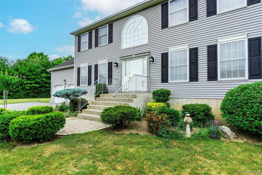 House in Spackenkill, New York, United States 3 - 18313602