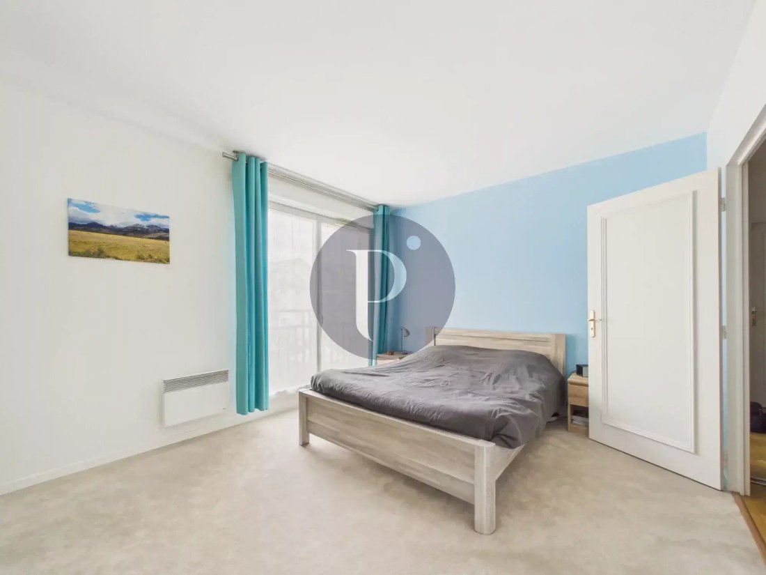 Apartment in Anatole France, Le Plessis-Robinson, France 4 - 18370823