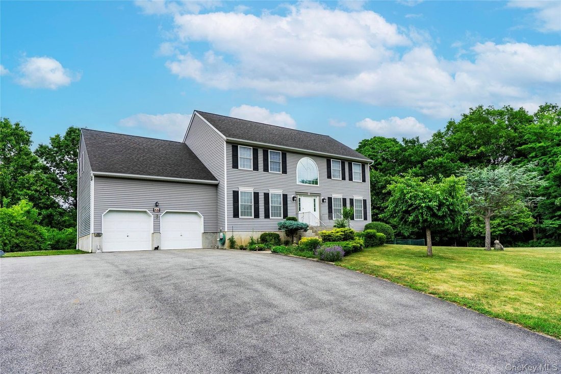 House in Spackenkill, New York, United States 2 - 18313602