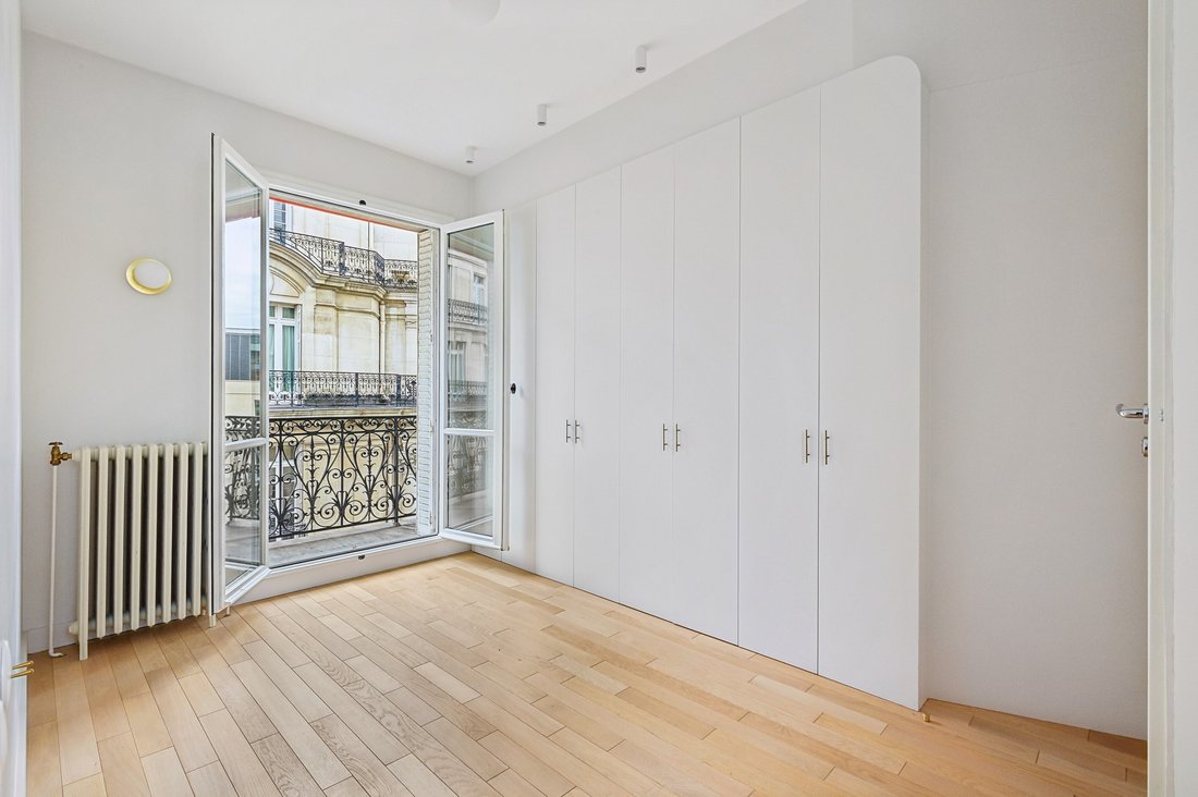 Apartment in Bois de Boulogne, Paris 16e Arrondissement, Paris 1 - 18371085