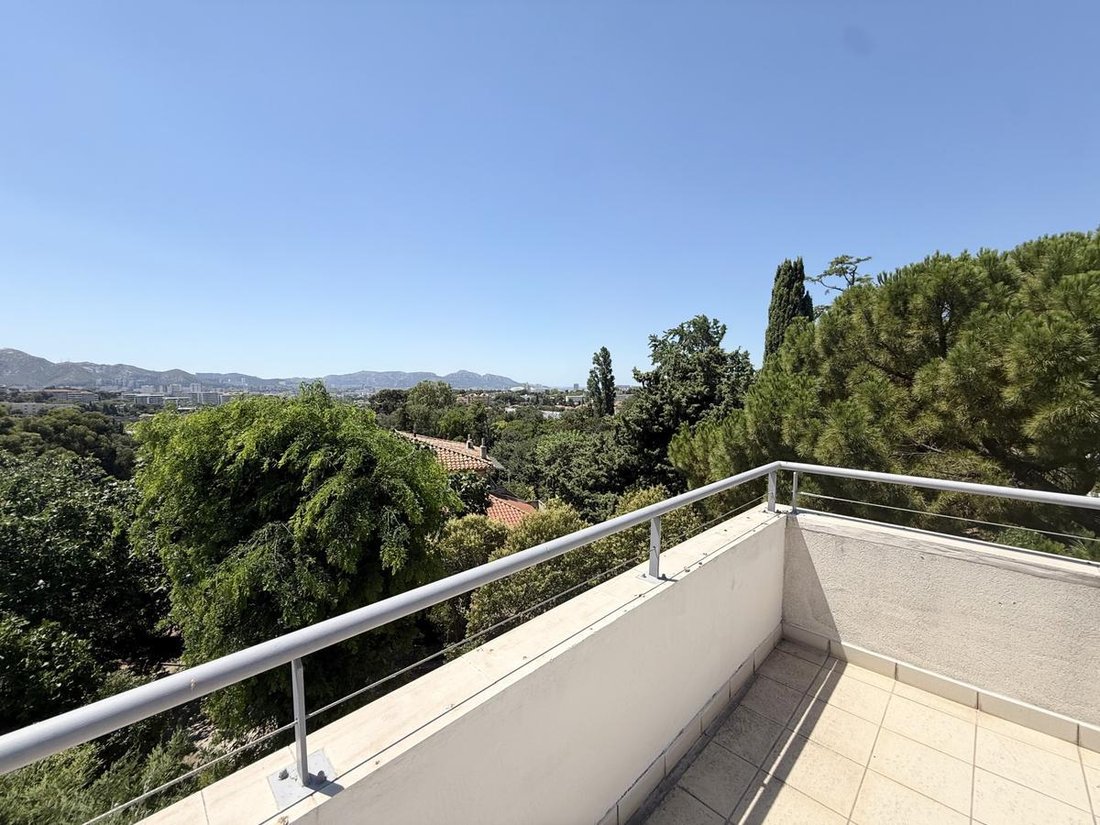 Apartment in 1er Arrondissement, Marseille, France 3 - 18370690