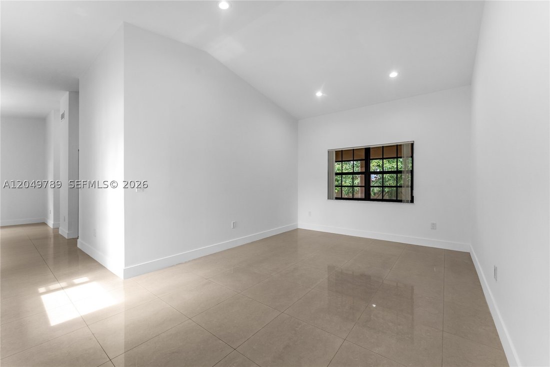 House in Miami, Florida, United States 4 - 18371012