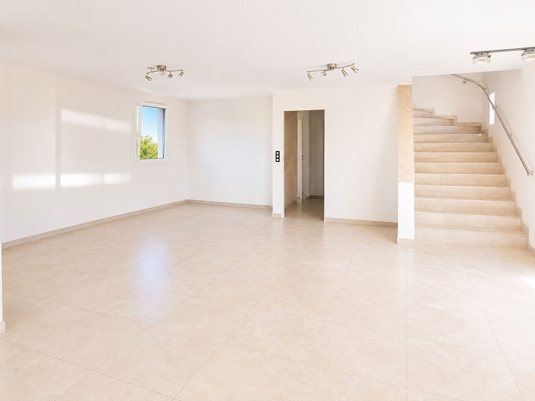 House in Chapet, Ile-de-France, France 2 - 18370909