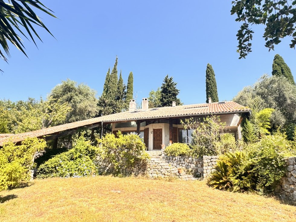 Villa in Sud, La Gaude, France 2 - 18330484