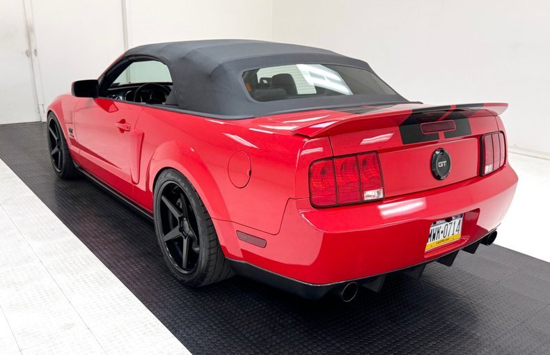Cabriolet in Morgantown, United States 5 - 18371143