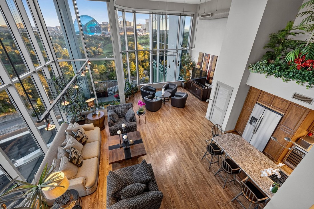 Condo in Las Vegas, Nevada, United States 2 - 18371125