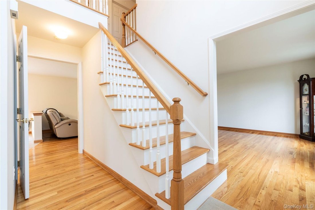 House in Spackenkill, New York, United States 5 - 18313602