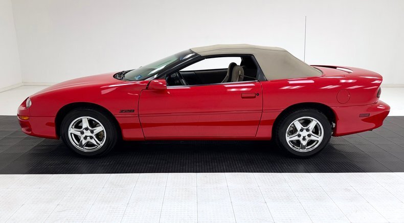 Cabriolet in Morgantown, United States 3 - 18371072