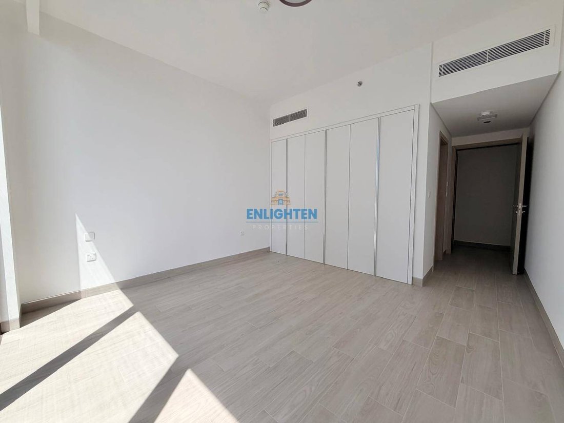 Apartment in JVC / Jumeirah Village Circle, Dubai, United Arab Emirates 3 - 18370969