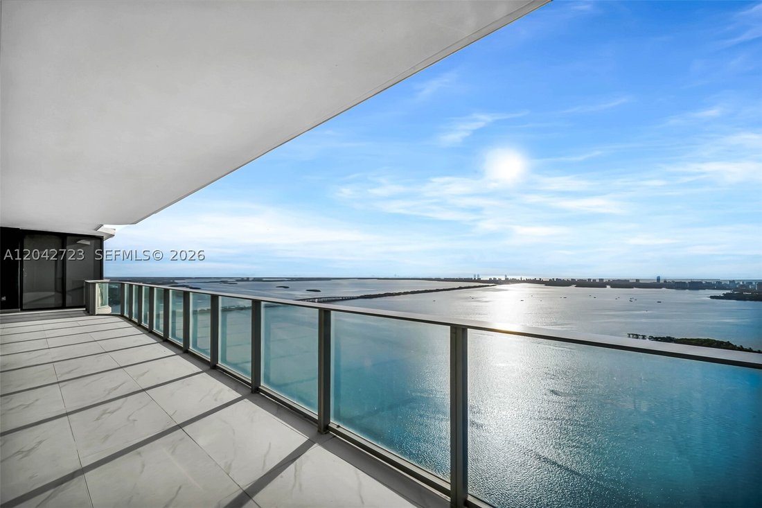 Condo in Miami, Florida, United States 1 - 18285168
