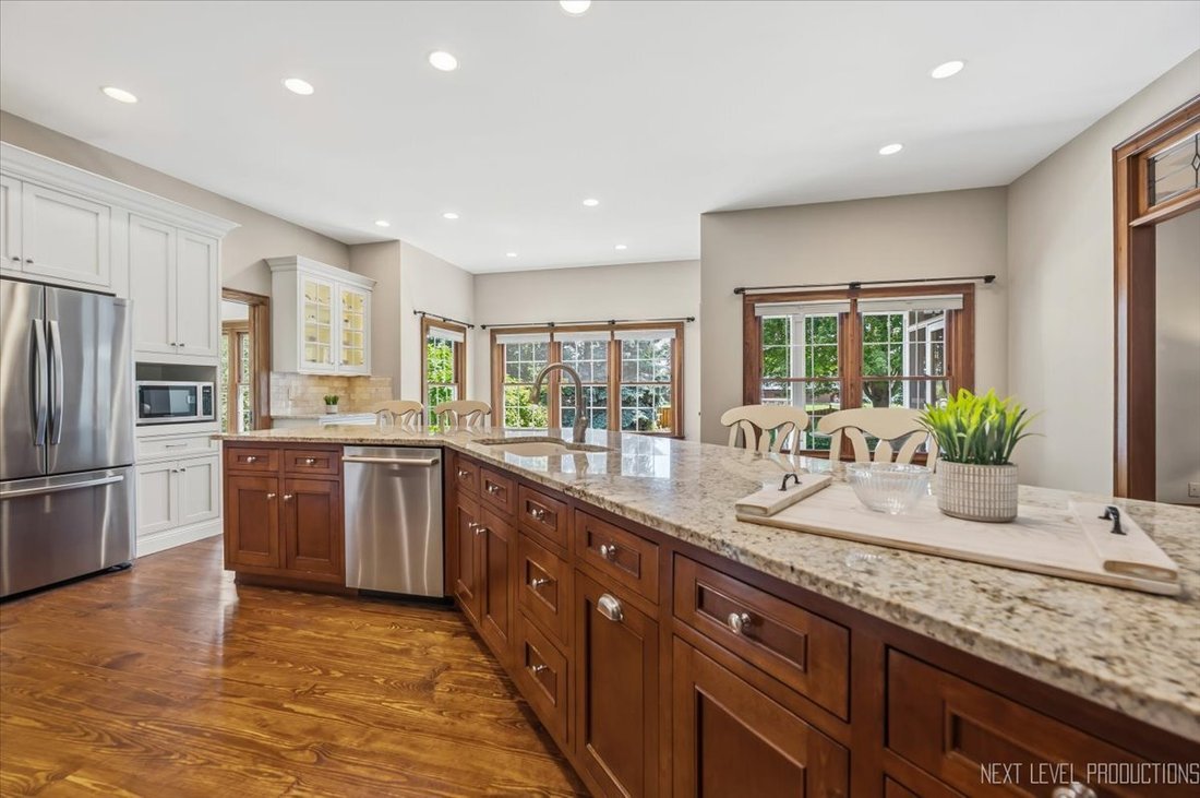 House in Naperville, Illinois, United States 4 - 18370879