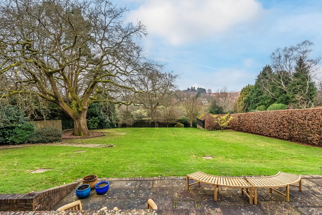 House in Kingswood, Reigate and Banstead, England 3 - 18370814