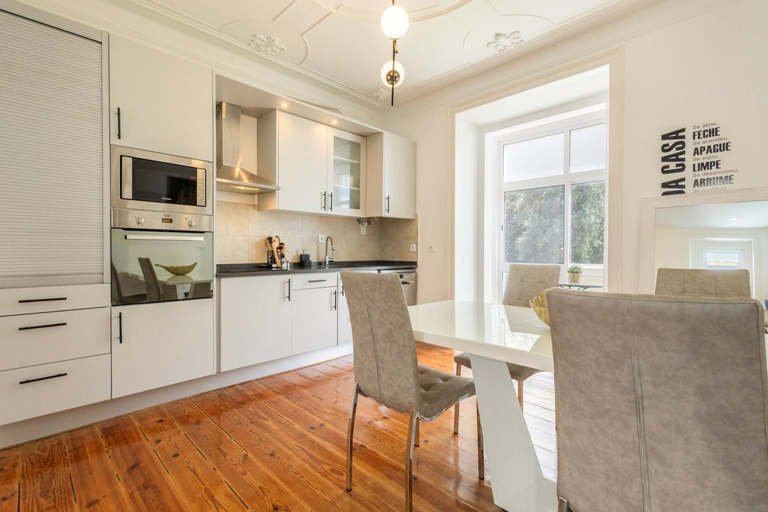 Apartment in Arroios, Lisbon, Portugal 3 - 18371111